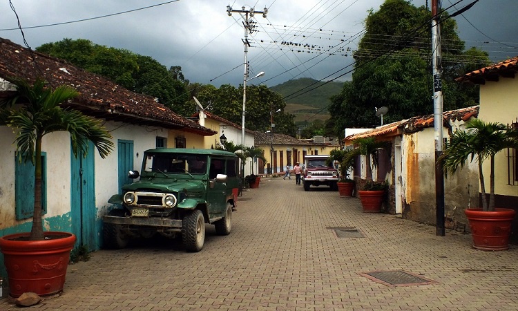 A Középső-Andok koloniális falvai
