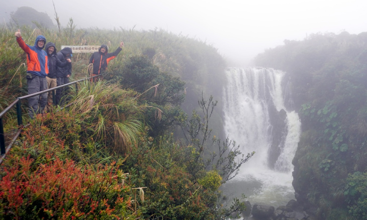 Cascada San Antonio, Kolumbia kénsavas zuhataga
