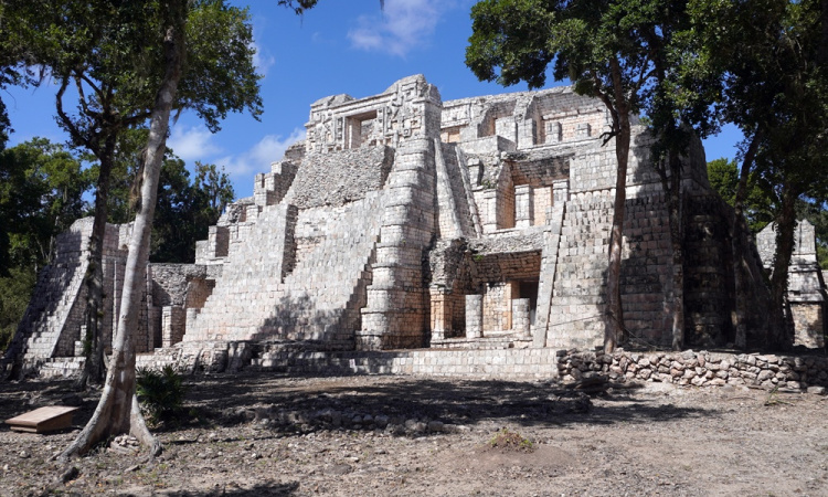 Mennonitákon át vezet az út Belső-Yucatán legszebb maja romvárosaihoz